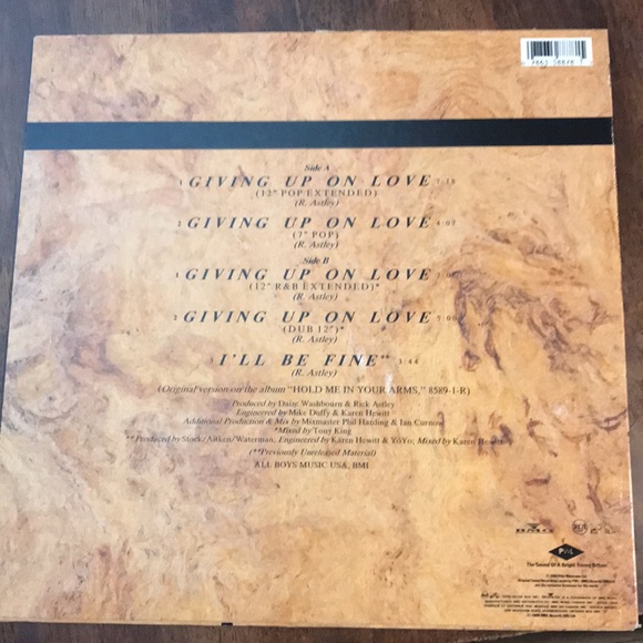 3/$30 Rick Ashley “Giving Up on Love” vintage vinyl 12” maxi extended version - Picture 2 of 4